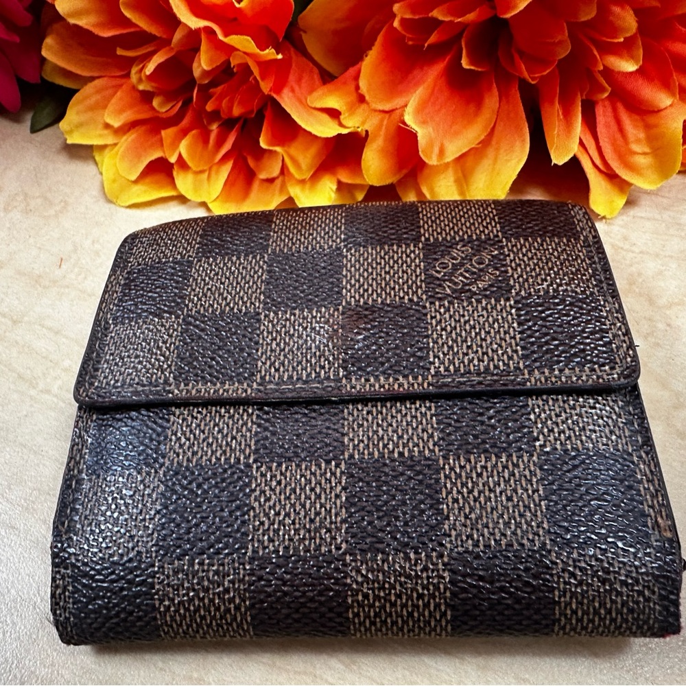 ♥️📣Authentic Louis Vuitton Damier Portefeuille Elise Trifold Wallet♥️📣